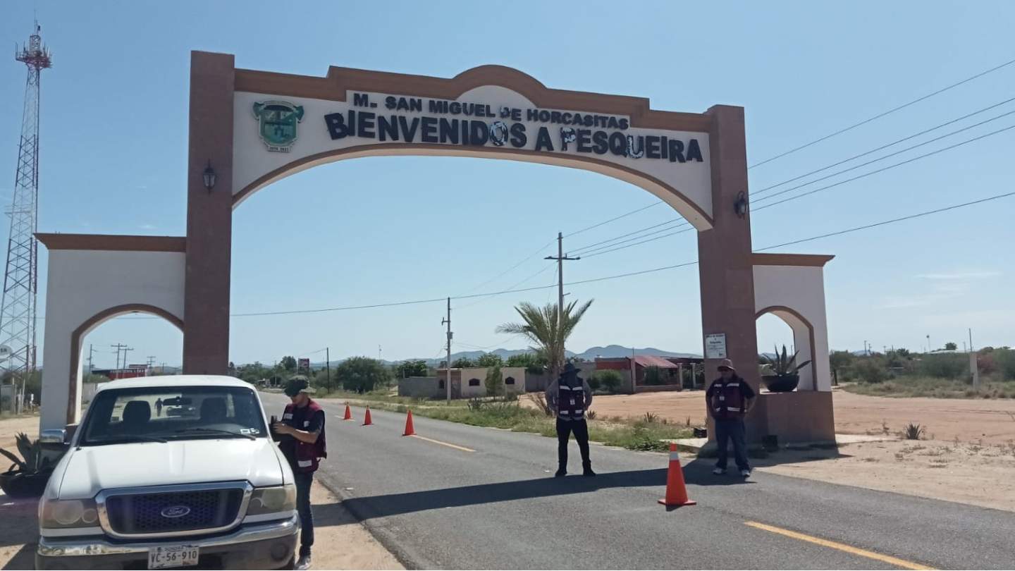 Visitan inspectores la localidad de Pesqueira