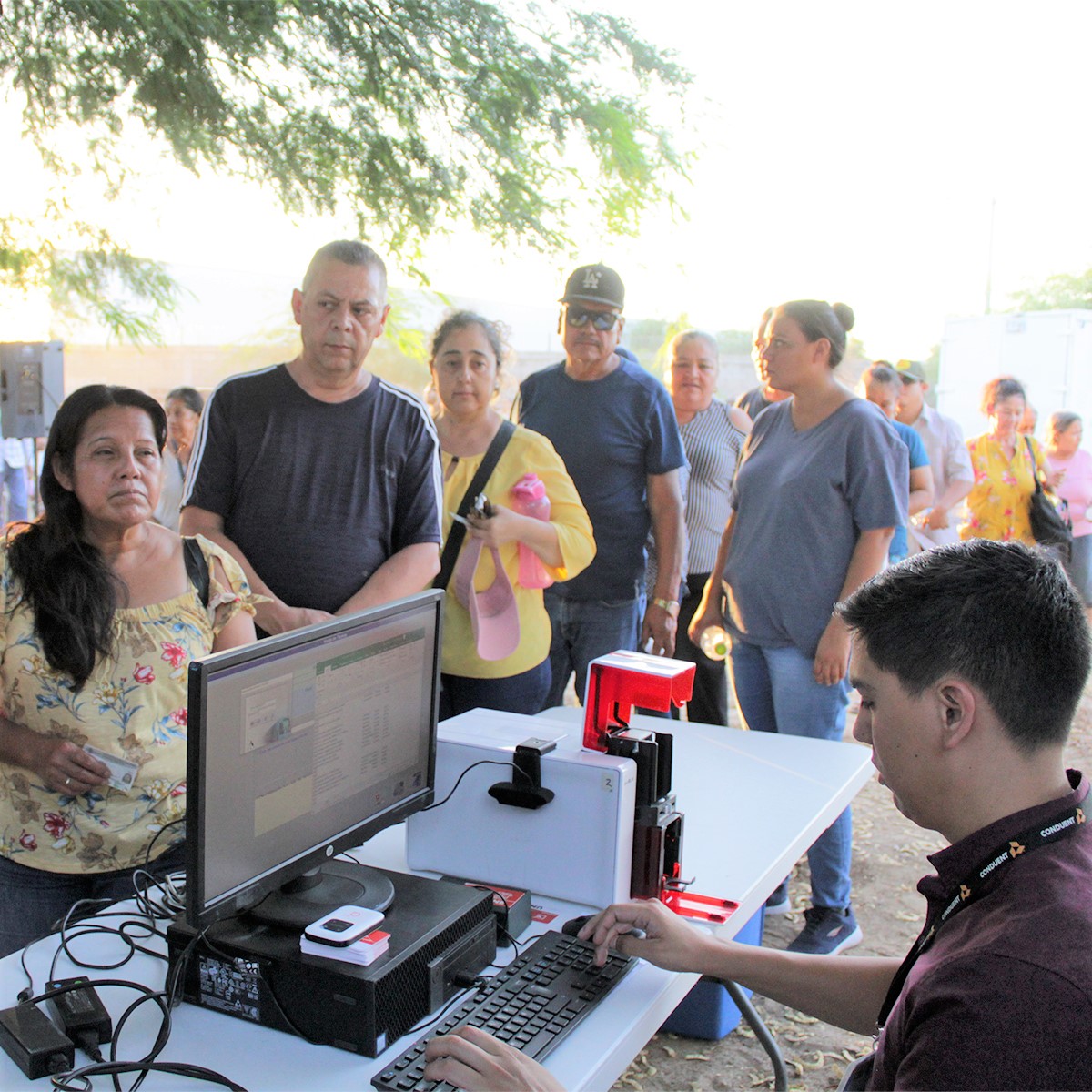 Atiende IMTES invitación de Unión de Usuarios para credencialización